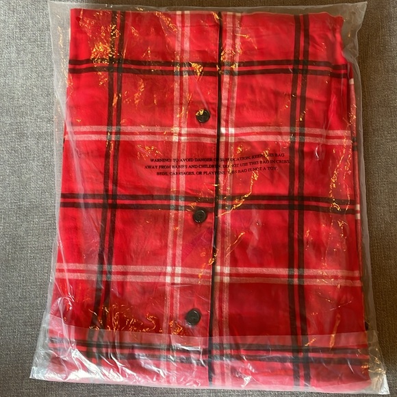 Wondershop Red Plaid Flannel Pajama Set - Picture 4 of 6